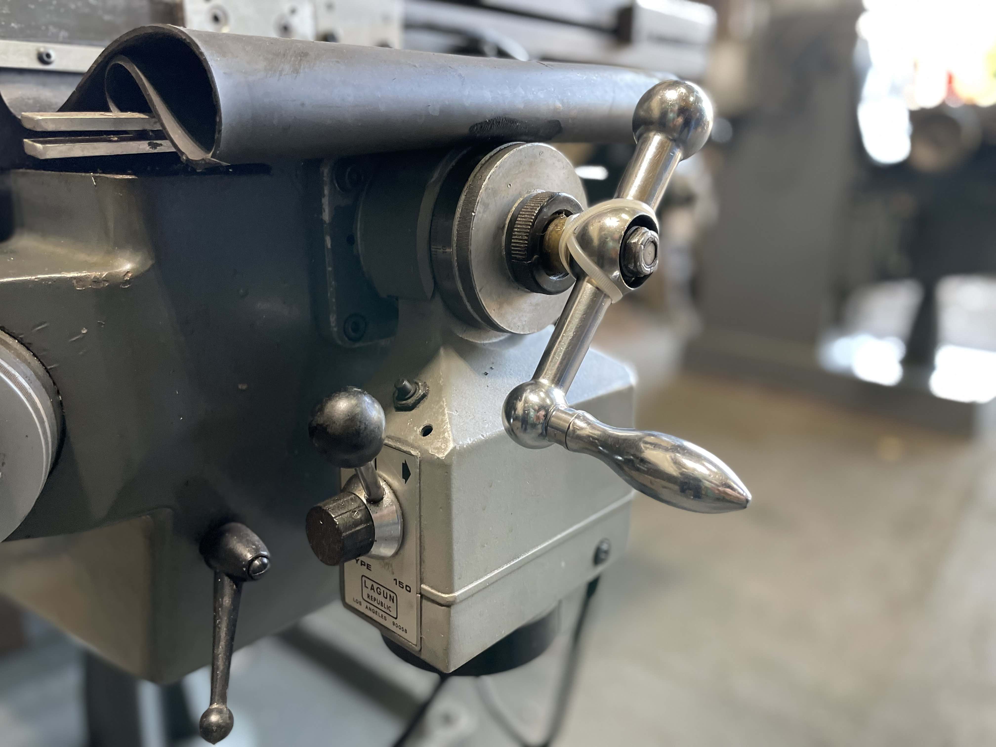 Republic Lagun FTV-2S  Vertical Mill